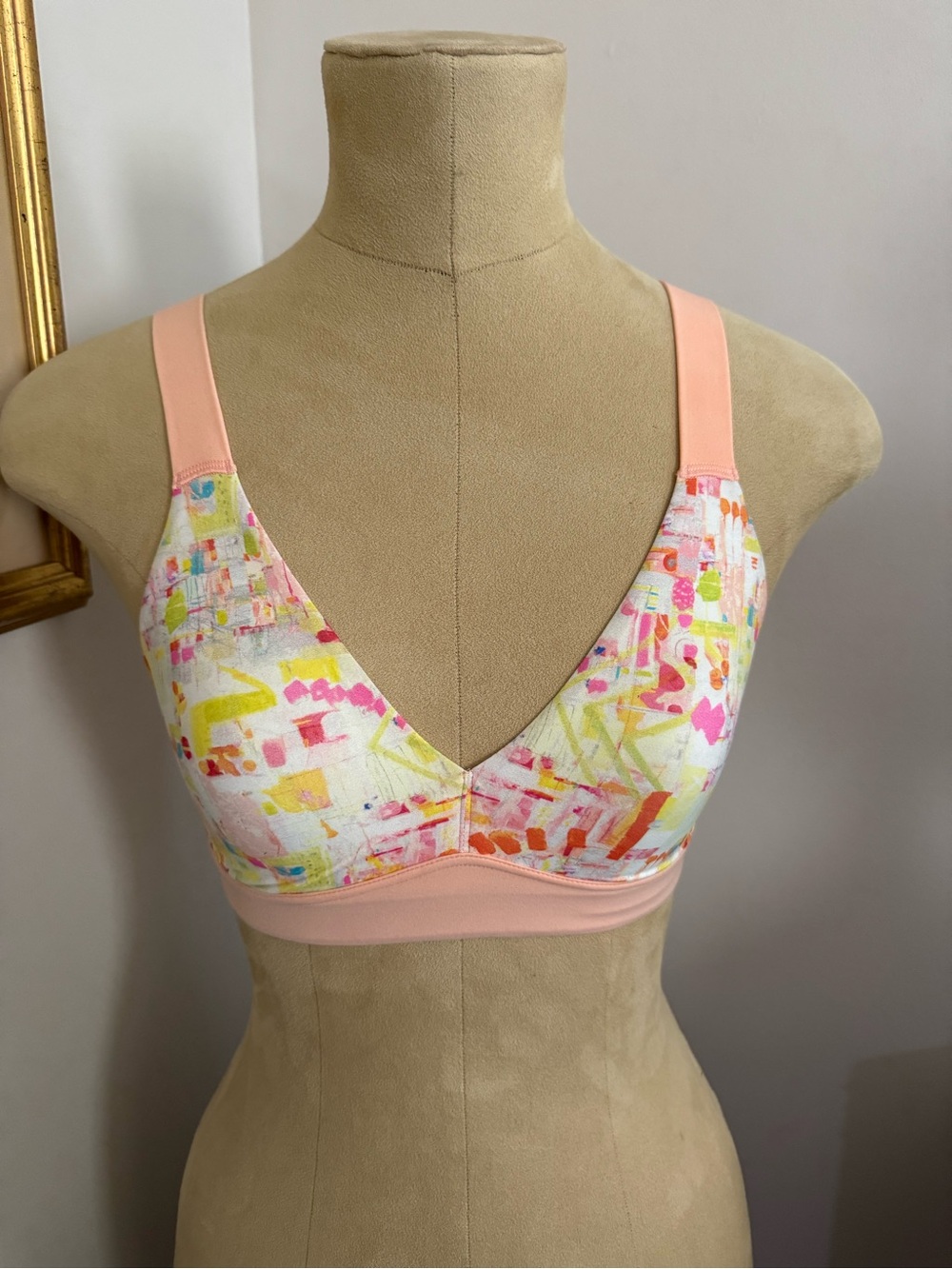 Spanx Soft Pink Abstract Print Wireless Bralette Size Medium